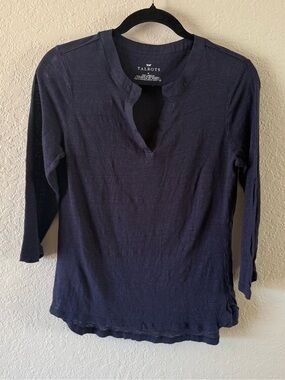 Talbots 100% Linen Navy Blue 3/4 Sleeve Pullover Top Size M V-Neck Lightweight